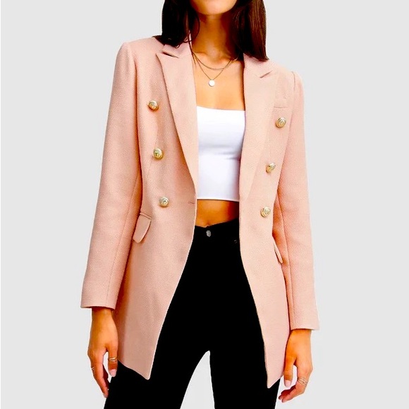 Textured Weave fitted silhouette and a timeless 'captain style' golden buttons. - Picture 1 of 3